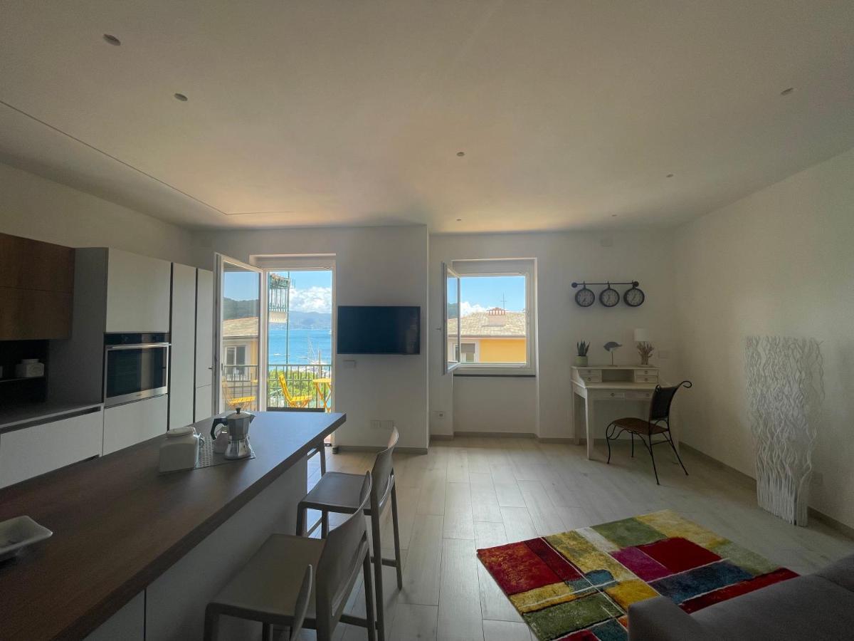 شقة Casa Irene Terrazza Vista Mare E Garage بورتوفينيري المظهر الخارجي الصورة
